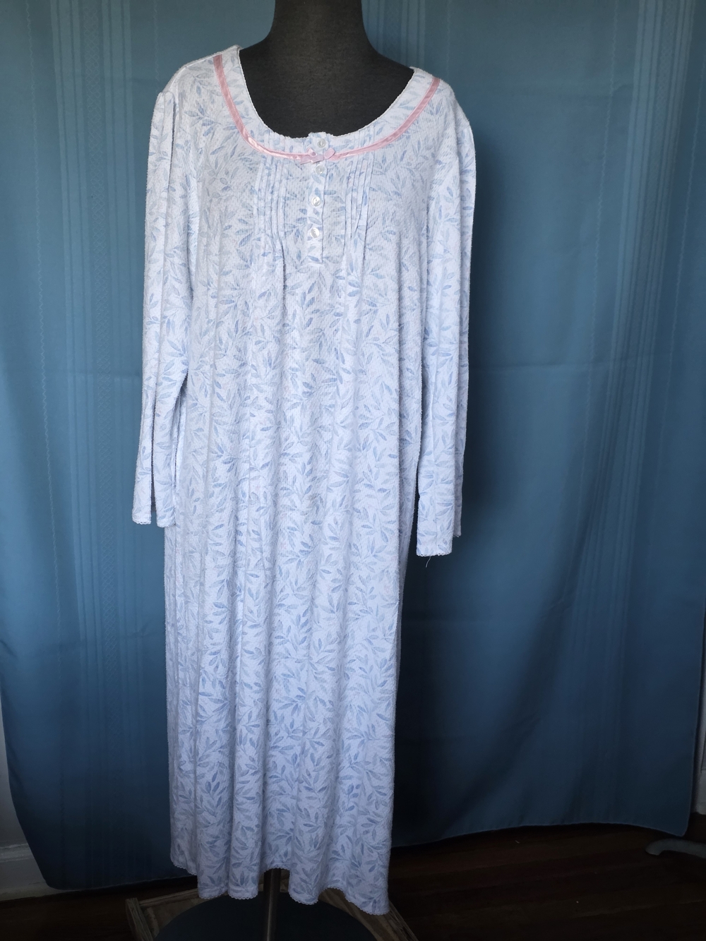 Miss Elaine Blue Honeycomb Floral Long Sleeve Nightgown XL Waltz Cuddleknit Cozy